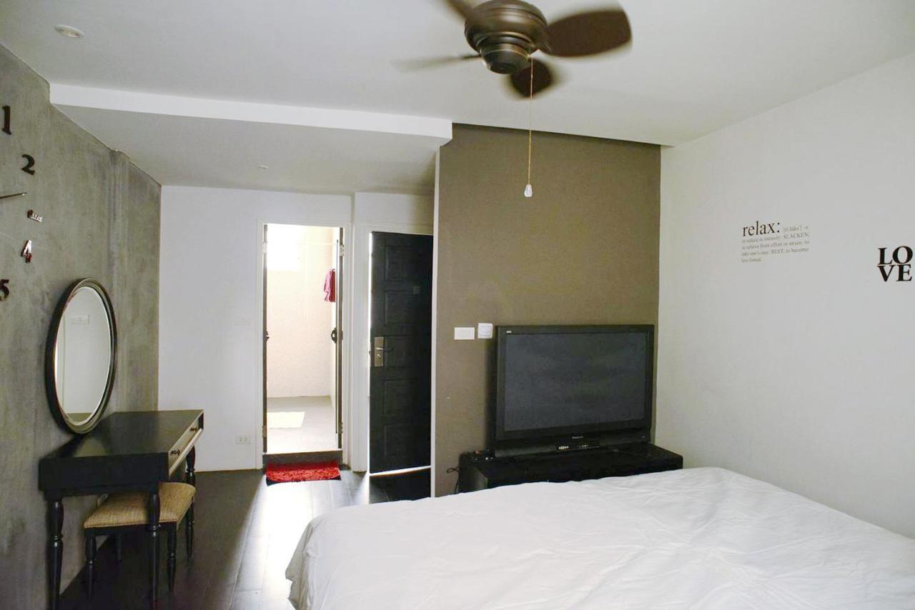 Inner Old Town 196 Chic Guesthouse - Self Check In Bangkok Exteriör bild